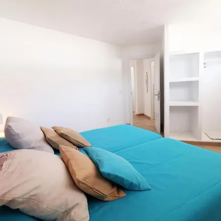 House In Lanzarote بيت للعطل فامارا